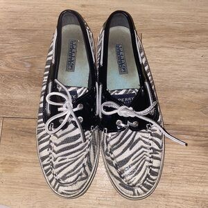 Zebra sequin SPERRY Top-Siders size 8.5